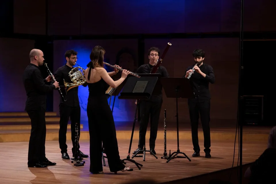 Ensemble Astera in concert, the wind quintet on stage